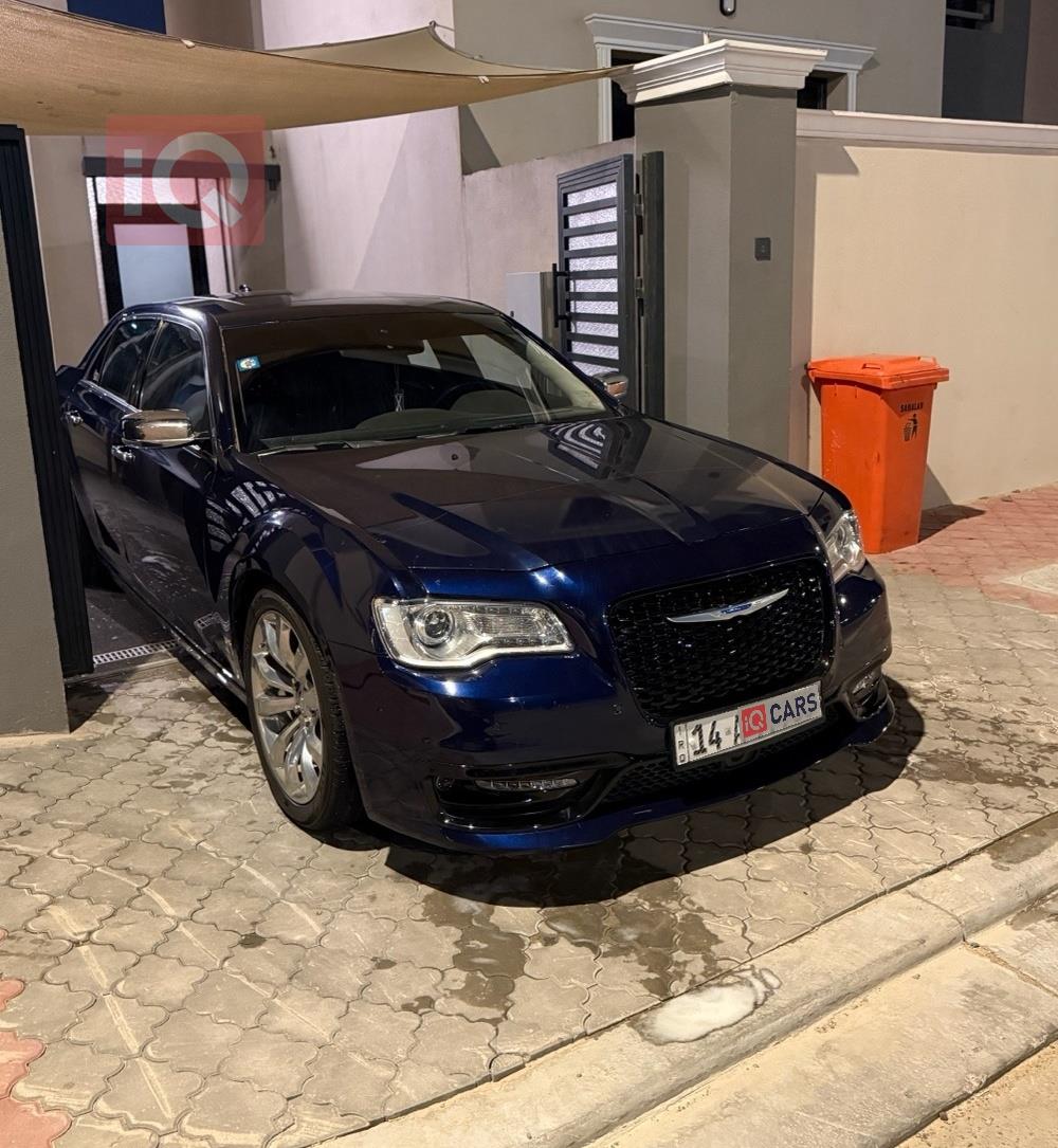 كرايسلر 300